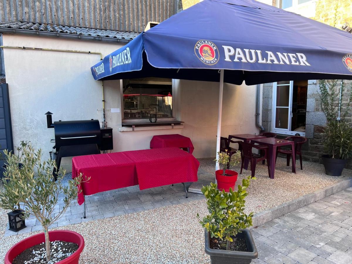 Au Pere Tranquille Hotel Tinchebray-Bocage Bagian luar foto