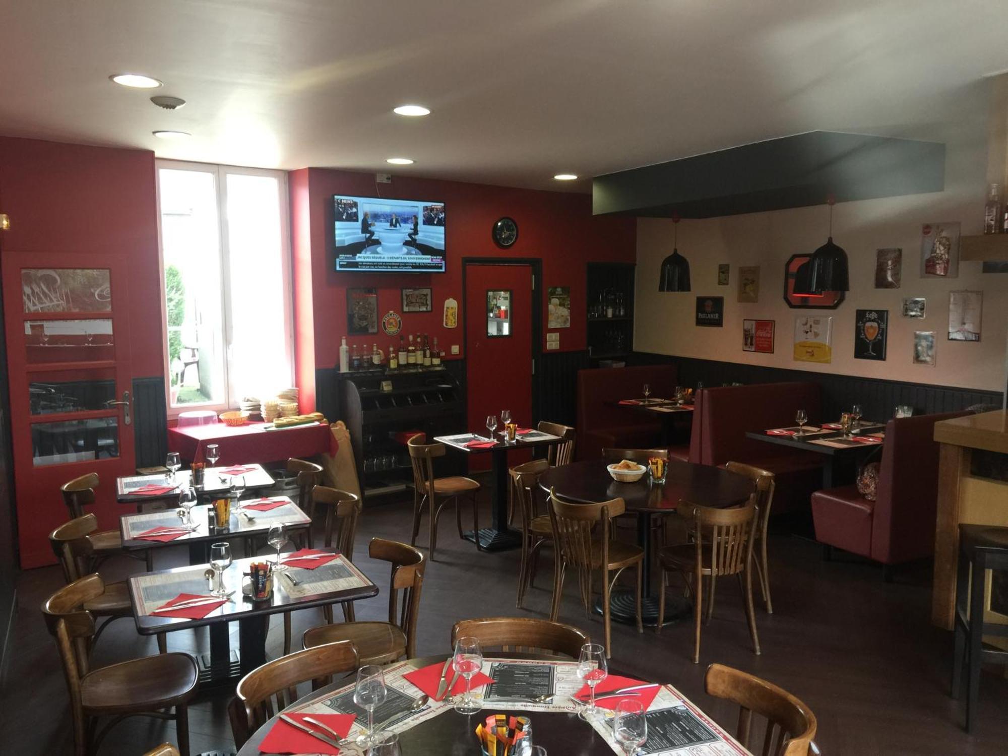 Au Pere Tranquille Hotel Tinchebray-Bocage Bagian luar foto
